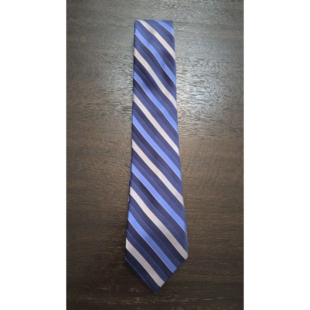 Michael Kors Tie Silk Blend Blue, Silver, Navy, Lt Blue, Diagonal Stripe.